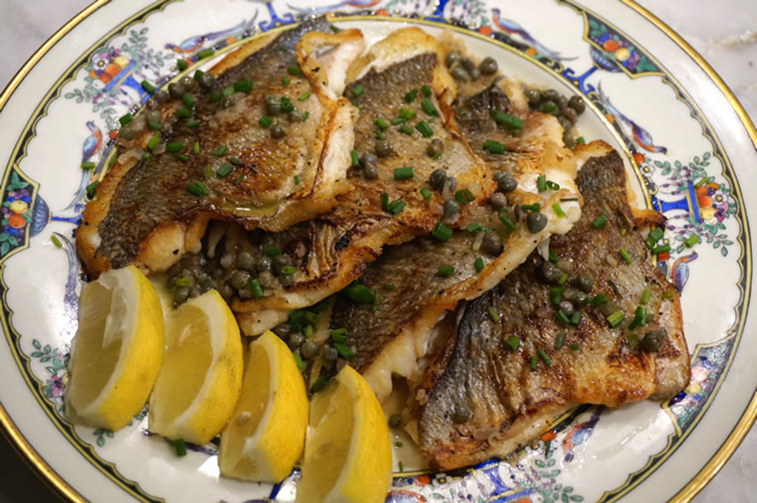 https://edibletoronto.ediblecommunities.com/sites/default/files/images/recipe/pan-seared-fish-filets.jpg